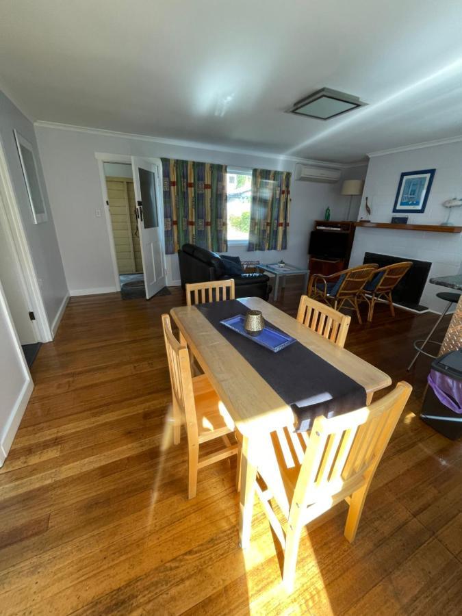Orford Prosser Holiday Units ภายนอก รูปภาพ