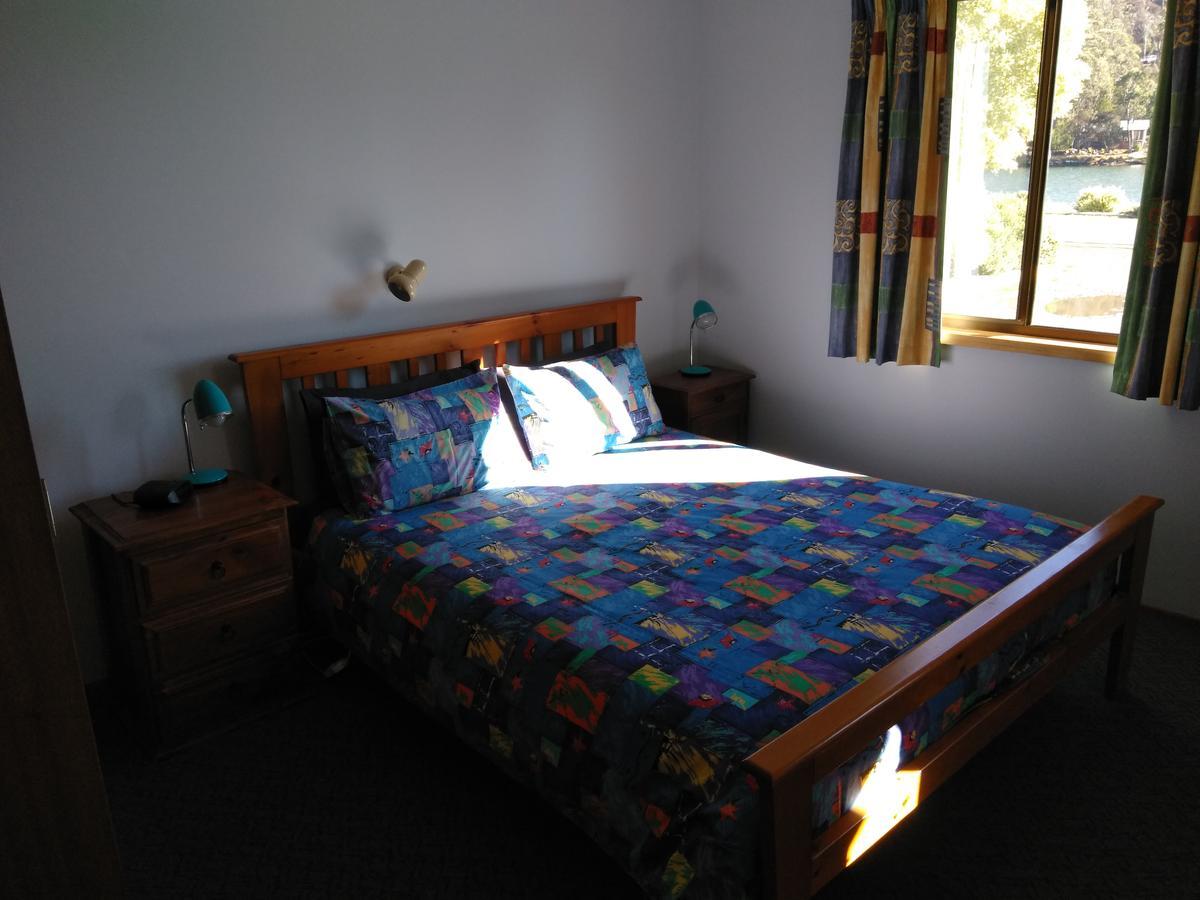 Orford Prosser Holiday Units ภายนอก รูปภาพ