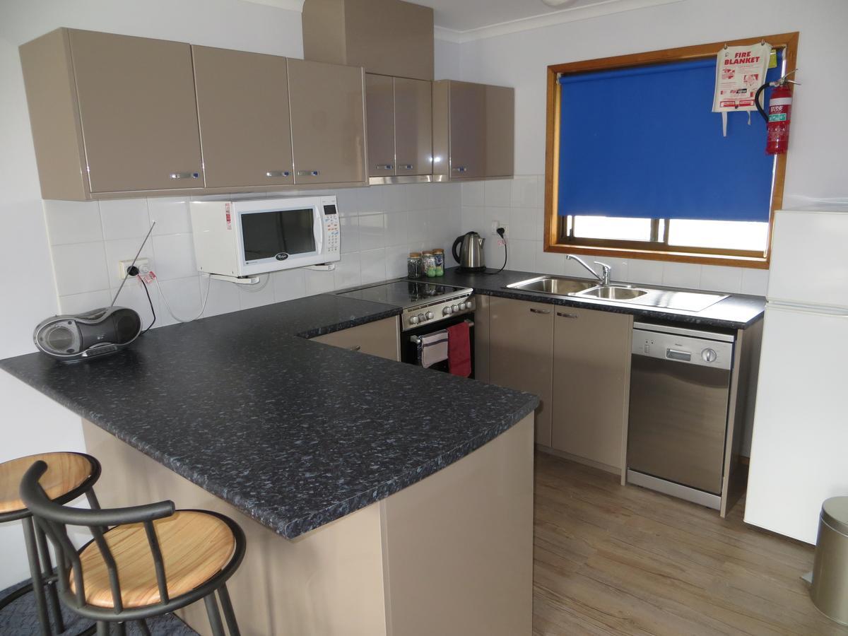 Orford Prosser Holiday Units ภายนอก รูปภาพ