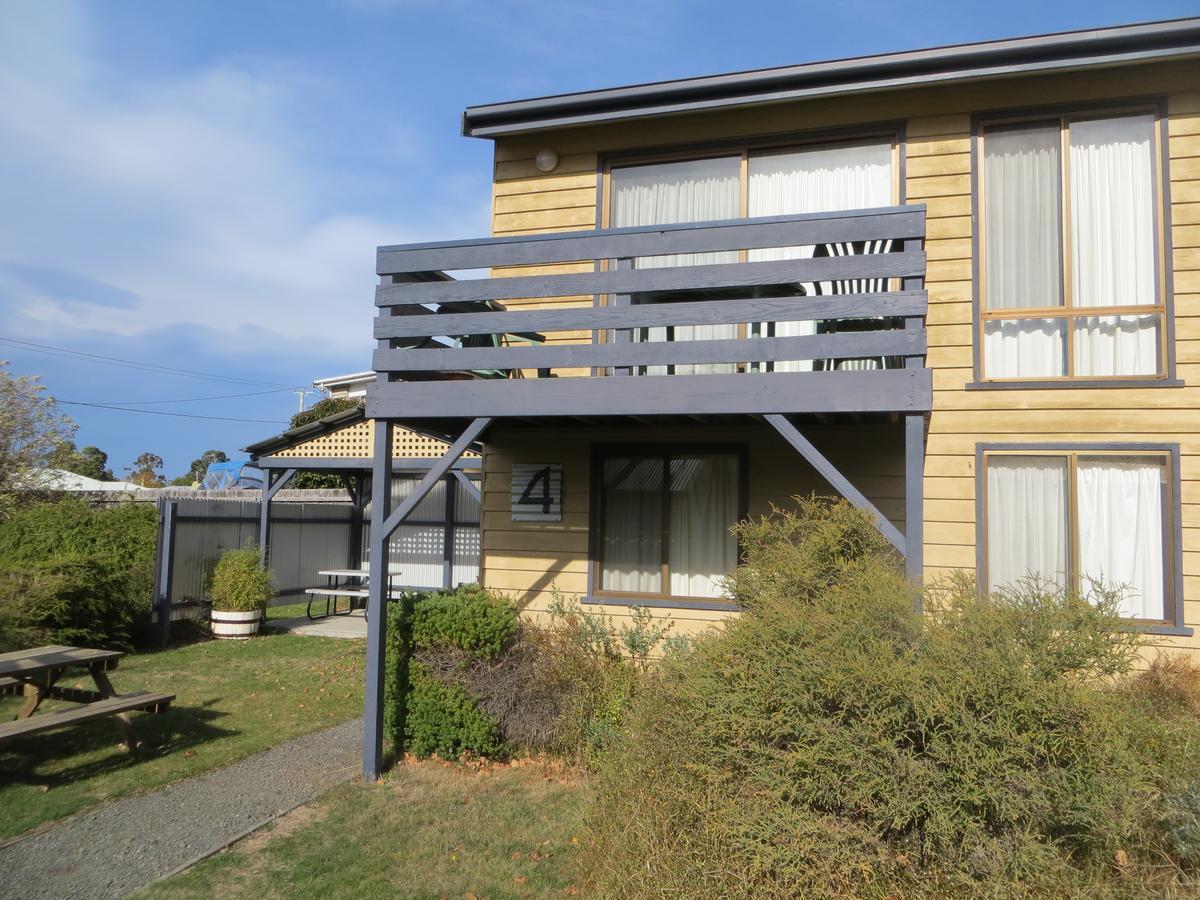 Orford Prosser Holiday Units ภายนอก รูปภาพ