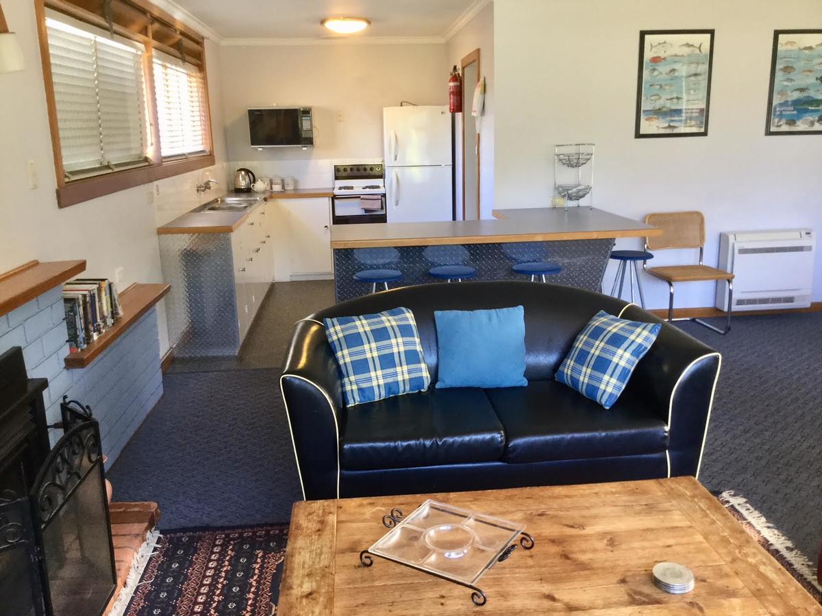 Orford Prosser Holiday Units ภายนอก รูปภาพ
